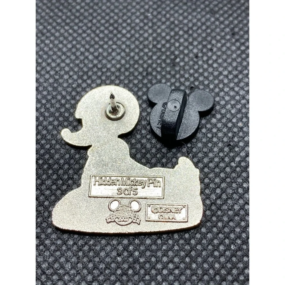 2007 Donald Duck Space Mountain Disney pin Ride vehicle WDW Hidden Mickey
